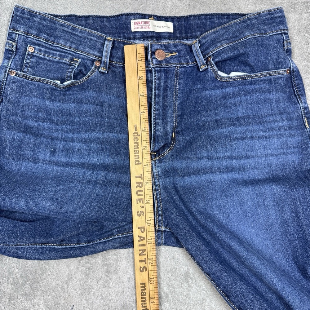 Signature Levi Strauss Bootcut Jeans Womens W32 L30 Mid Rise Stretch Blue - Picture 7 of 8